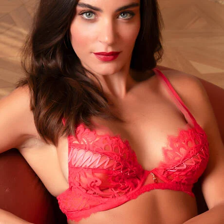 Podprsenka nevystužená LISE CHARMEL (ACJ7435-03), Farba červená, Veľkosť 70D